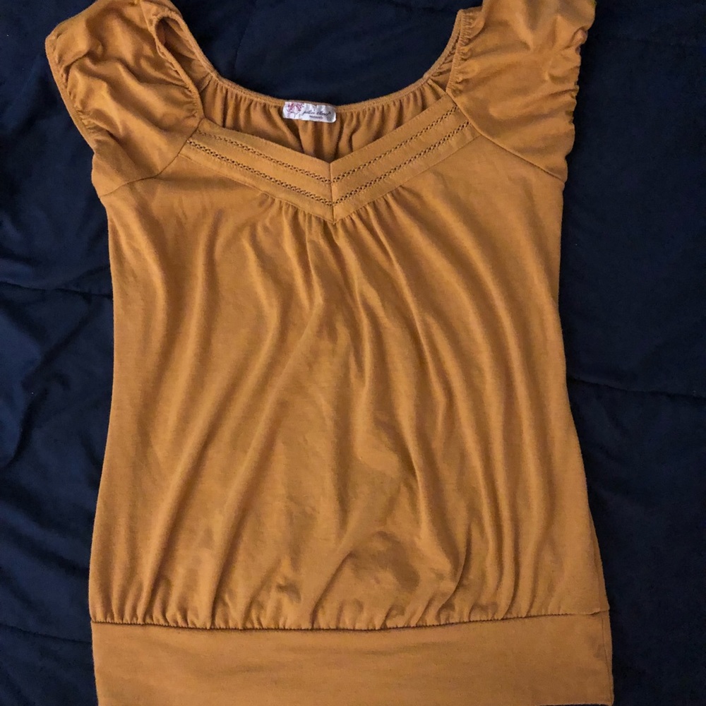 Maternity shirt